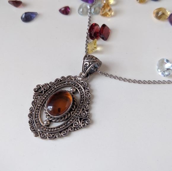 Baltic Amber Necklace in Sterling Silver - Picture 2 of 6